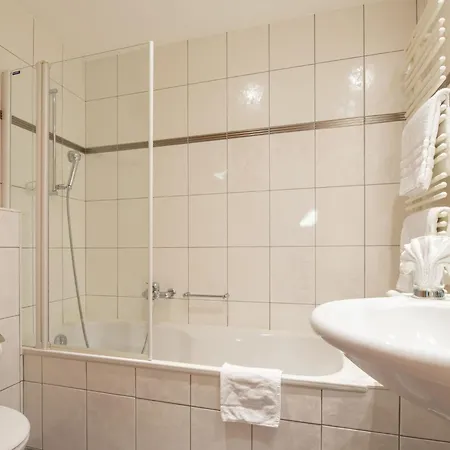 Dolce Appartement-fewo 2-bettwohnung Suedlenz By Interhome Appartamento Saas-Fee
